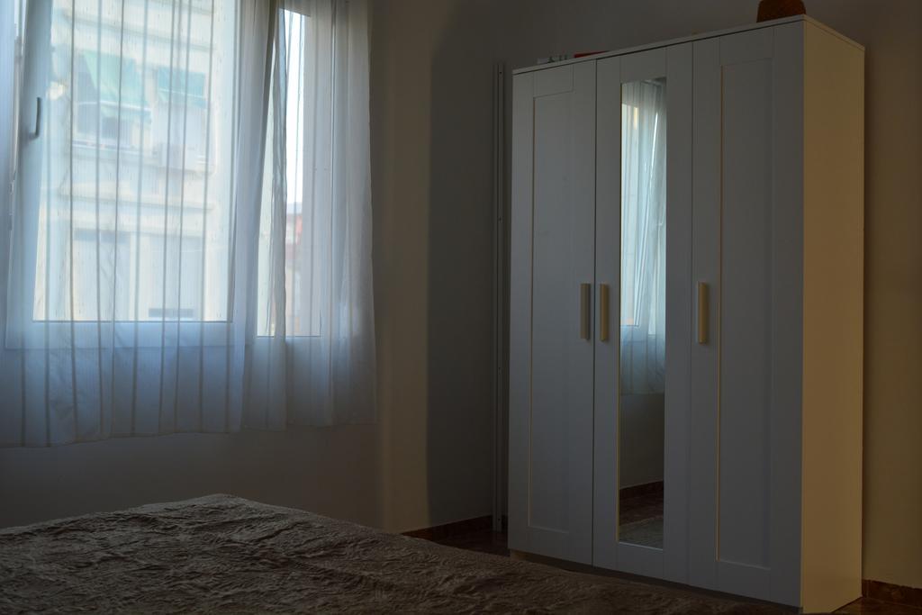 Arena'S Apartament Валенсия Экстерьер фото